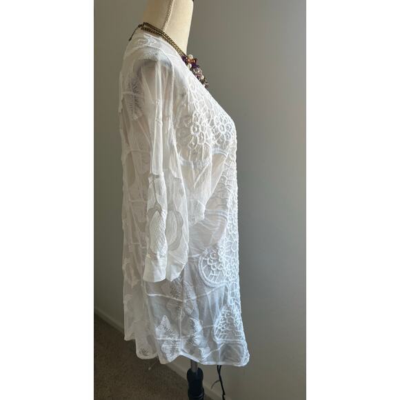 XCVI Embroidered White Floral Lace BOHO Peasant Cardigan Kimono Top Coverup Sz M - Picture 4 of 10